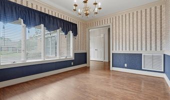 2401 Tuxedo Pl, Albany, GA 31707