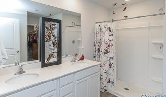 124 Ozy Dr, Athens, AL 35613