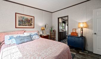 85 Lakewood Dr, Belmont, NH 03220