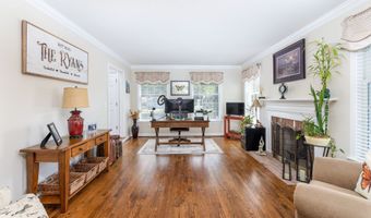 473 Hart St, Bristol, CT 06010