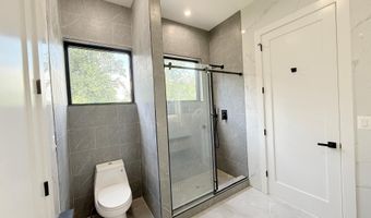 8908 MOHAWK Ln, Bethesda, MD 20817