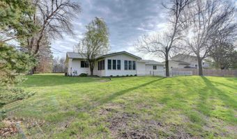 815 C Ave, Armstrong, IA 50514