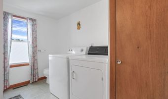 300 Halderman St, Amanda, OH 43102