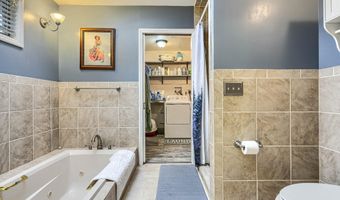 5947 APPLETOWN Rd, Boonsboro, MD 21713