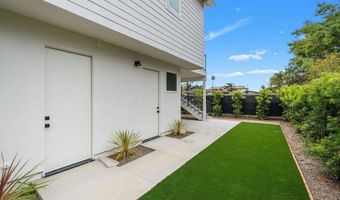2501 Davis Ave, Carlsbad, CA 92008