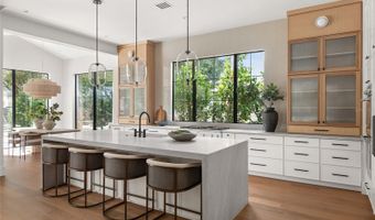 1136 STETSON St, Orlando, FL 32804