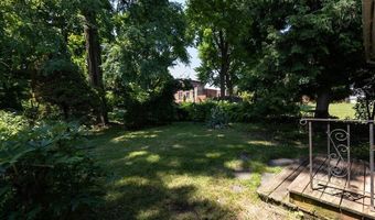 10 Ten Broeck Pl, Albany, NY 12210