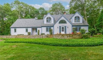 20 Beechwood Dr, Cranston, RI 02921