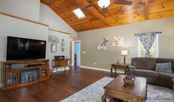 84 Sheets Farm Rd, Bakersville, NC 28705