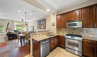 15754 Quorum Dr 13, Addison, TX 75001