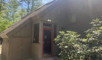 35 Woodland Pines Rd, Bartlett, NH 03812