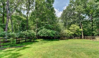 6393 Chestnut Pkwy, Flowery Branch, GA 30542