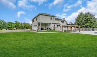 20 Regency Way, Manalapan, NJ 07726