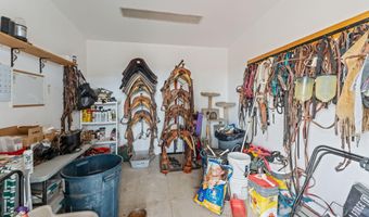 21800 W Hawkeye Rd, Congress, AZ 85332