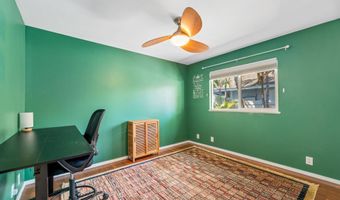 214 Kauhaa St, Kihei, HI 96753