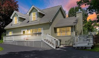 40431 N Fairview St, Antioch, IL 60002