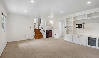 3831 N VERNON St N, Arlington, VA 22207