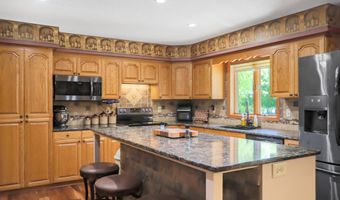 12977 Richmond Heights Dr, Aberdeen, SD 57401