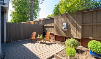 1758 Marlow Rd, Santa Rosa, CA 95401