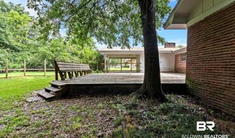 384 Old Bratt Rd, Atmore, AL 36502
