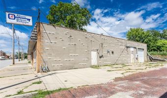 319 Ridge St, Alton, IL 62002