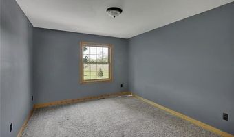5257 Brookshire Dr, Almont, MI 48003