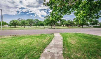 2422 S Washington St, Amarillo, TX 79109