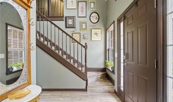 5080 Newpark Dr NW, Acworth, GA 30101
