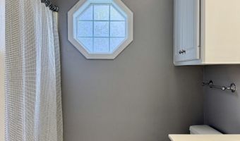205 Stonebriar Ln, Brandon, MS 39042