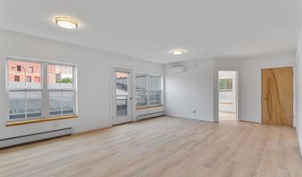 193 St. Paul St 101, Burlington, VT 05401