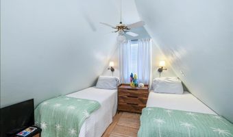 50 Fiesta Dr, Alligator Point, FL 32346