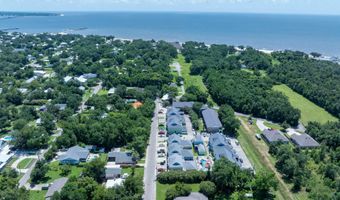 216 Carre Ct 3, Bay St. Louis, MS 39520