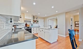 17962 Coyote Ln, Anderson, CA 96007