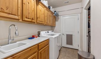 881 W SMITHSONIAN Way, Apple Valley, UT 84737