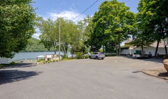 10 Baxter St, Danbury, CT 06811