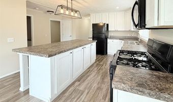 1190 Primrose Ct, Albion, MI 49224