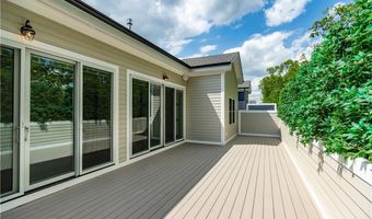 15 Hampton Rd 20, Coventry, RI 02816