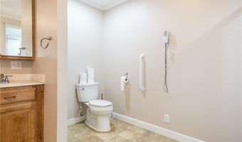 596 Teakwood Rd, Alma, GA 31510