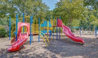 5404 Chaversham Ln, Peachtree Corners, GA 30092