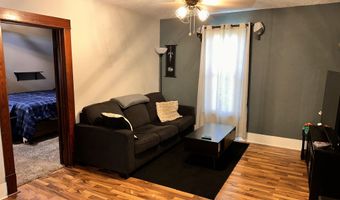 1206 3rd Ave, Alton, IA 51003