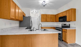 6 Scottish Cir, Asheville, NC 28803