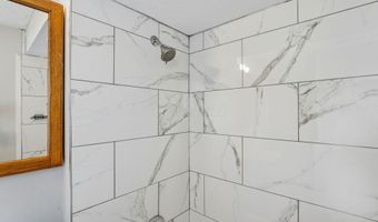 1712 Little Ave, Columbus, OH 43223