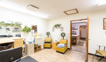 1415 Lake St 122, Alexandria, MN 56308