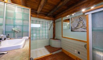 211 Vera Cruz Rd, Capitan, NM 88316