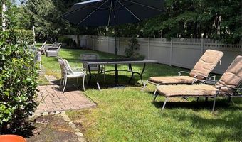 87 Trotters Ln, Allendale, NJ 07401