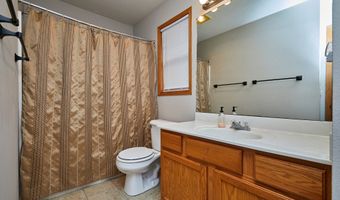 3013 SW Townpark Dr, Ankeny, IA 50023