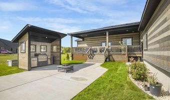 161 Snake River Dr, American Falls, ID 83211