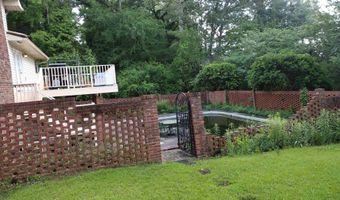 1720 CHERRY Cir, Anniston, AL 36207
