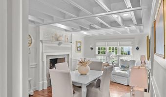 15 Harwood Rd, East Greenwich, RI 02818