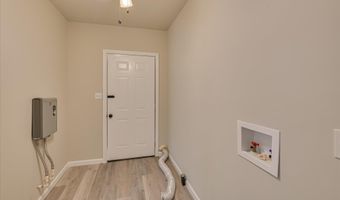 456 Chesterfield St N, Aiken, SC 29801